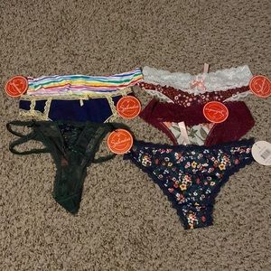Splendies lot of 6 small new thong underwear